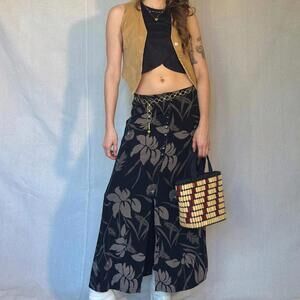 90s VIntage Black Floral Button Front Midi Skirt